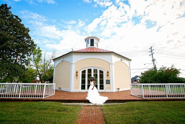 Blandwood Carriage House