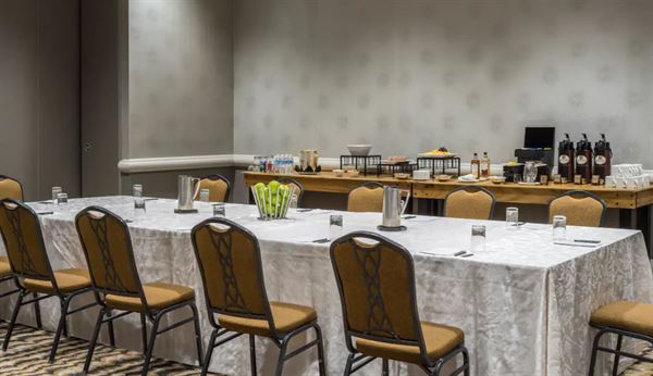 Hilton Alexandria - Old Town