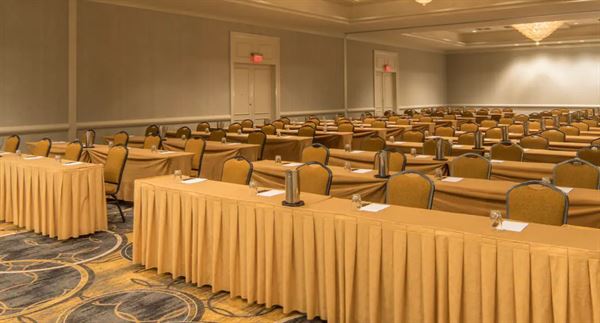 Hilton Alexandria - Old Town