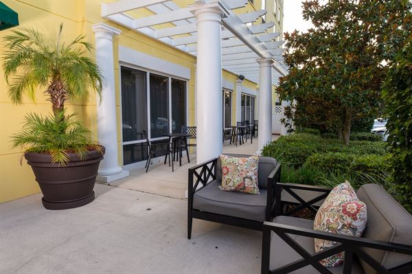 Hampton Inn & Suites Jacksonville Deerwood Park