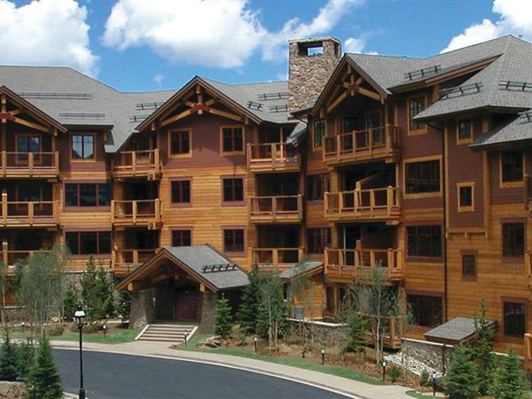 Mountain Thunder Lodge