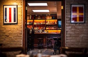 1986: The Whiskey Bar