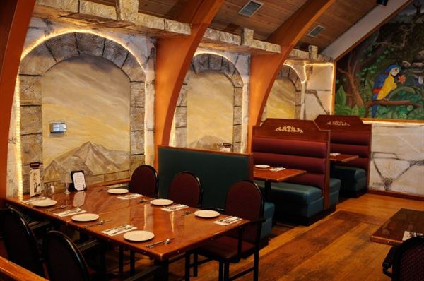 Papagallos Restaurant