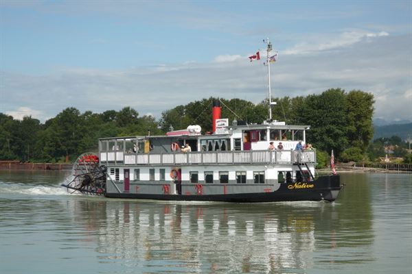 Paddlewheeler Riverboat Tours