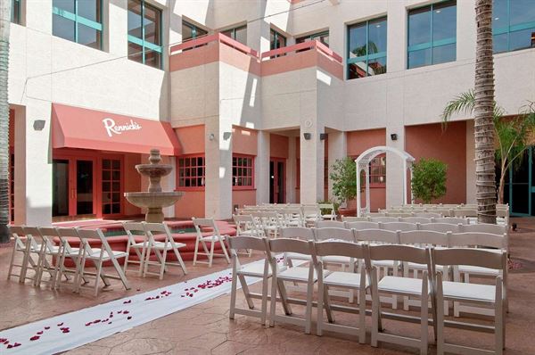 Hilton Phoenix Airport