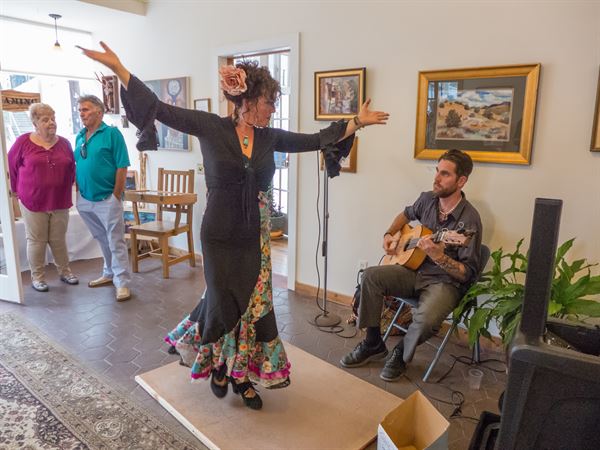 MahaVia ~ Spanish and Latin Music