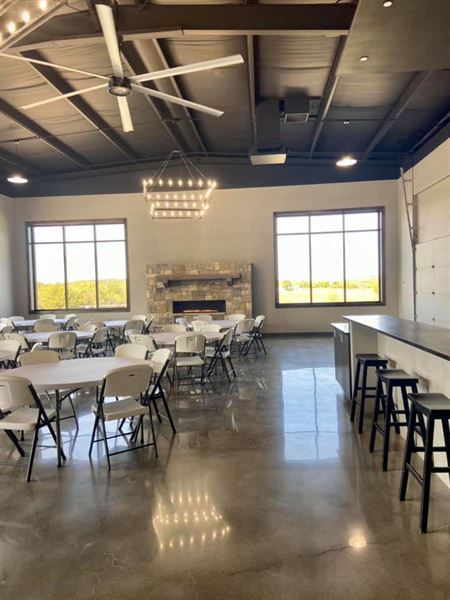 Giacomo's Vineyard Event Center