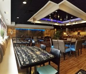 Showcase Kitchen & Sushi Room