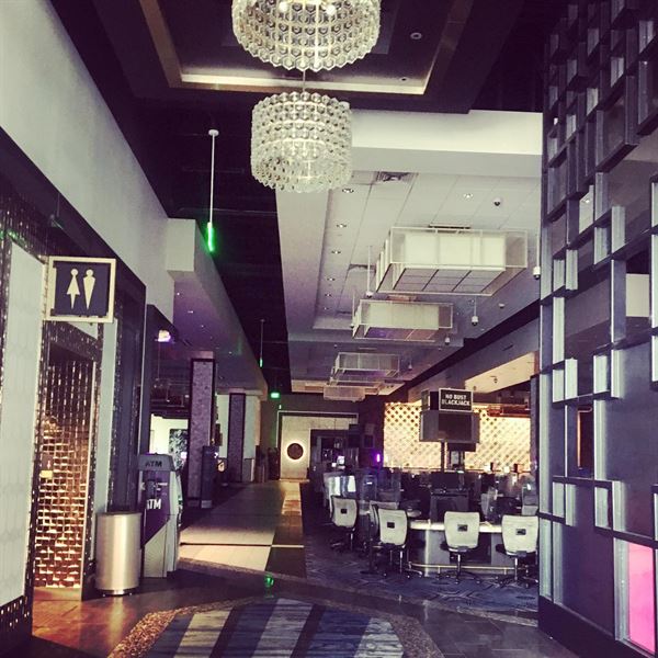 Hollywood Hills Elite Casino Nightclub