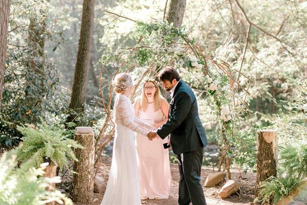 Kelly Sniffen Officiates