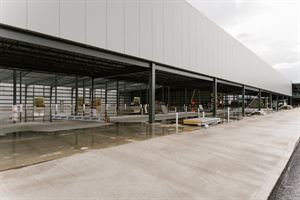 Stall / Staging Barn