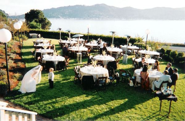 The Landmarks Art & Garden Center