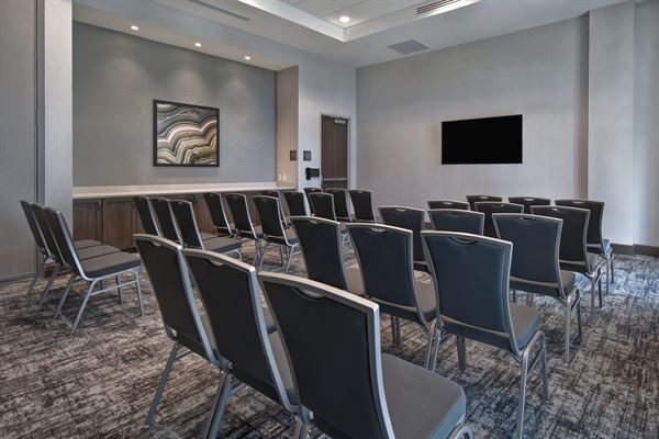 Homewood Suites by Hilton Orlando at Flamingo Crossings Town Center