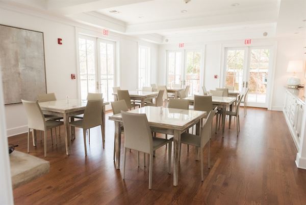 Lee House Bed and Breakfast