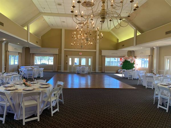 Cypress Lakes Country Club