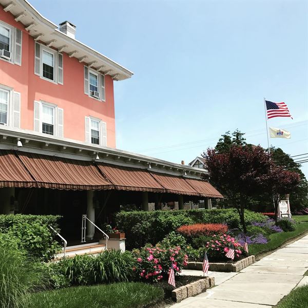 The Ocean House Bed & Breakfast