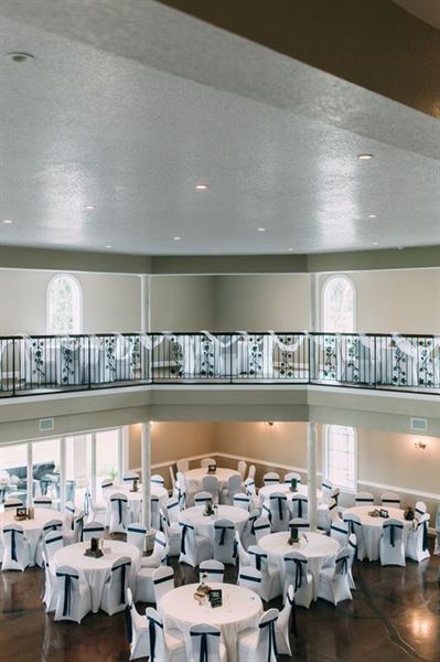 DelMonaco Winery & Vineyards