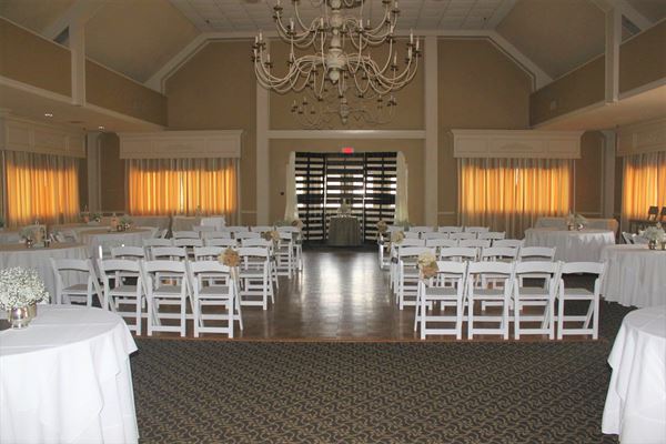 Cypress Lakes Country Club