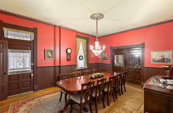 Nicolin Mansion Bed & Breakfast