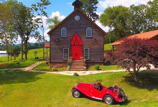 The Chapel at Dragonfly Farms