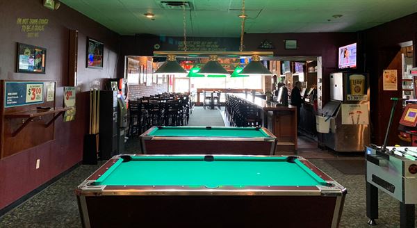 Nuthouse Sports Grill