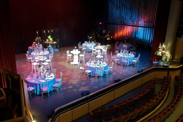 North Shore Center for the Performing Arts in Skokie