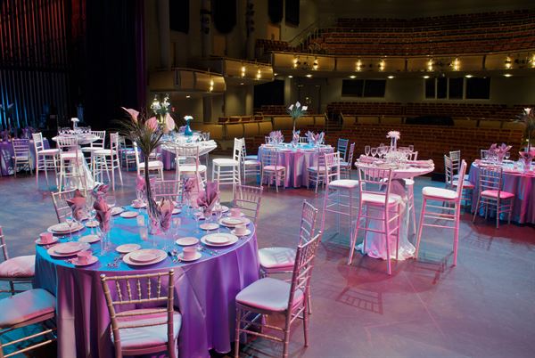 North Shore Center for the Performing Arts in Skokie