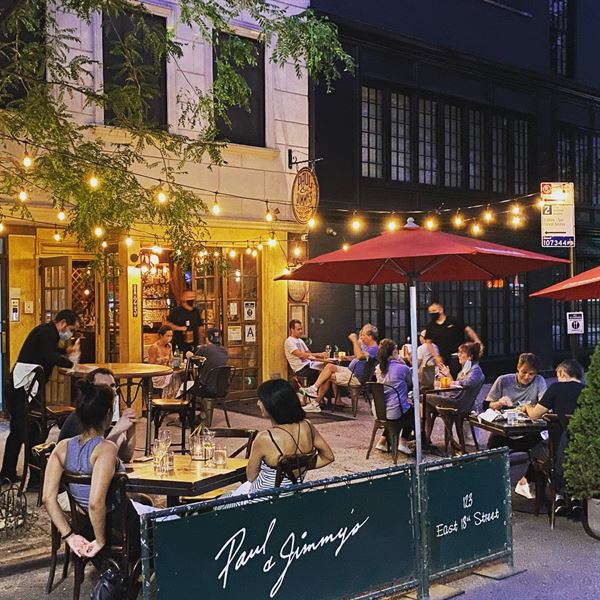 Paul & Jimmy's Restaurant