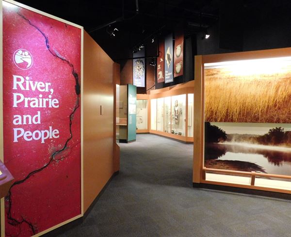 Putnam Museum & National Geographic Giant Screen Theater