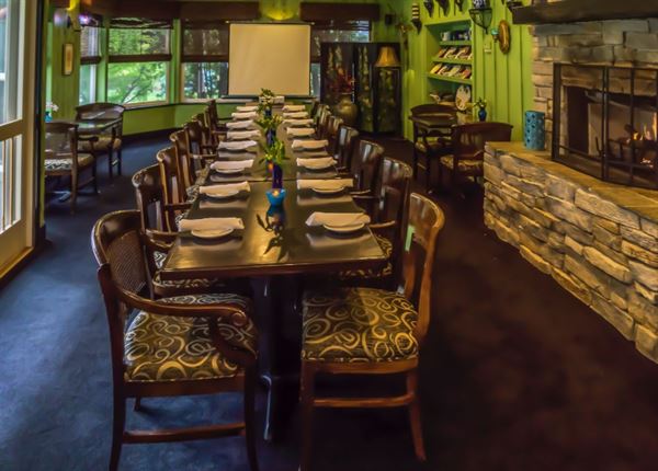 The Peerless Restaurant & Bar