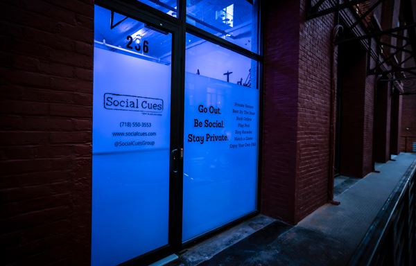 Social Cues - The Gallery