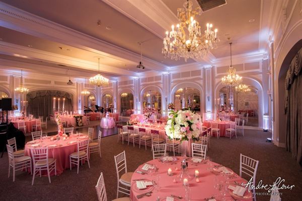 The Crystal Ballroom & Lounge