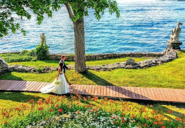 Cherry Island Weddings