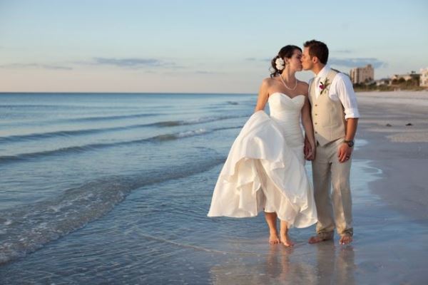 Cay Pointe Villa Resort