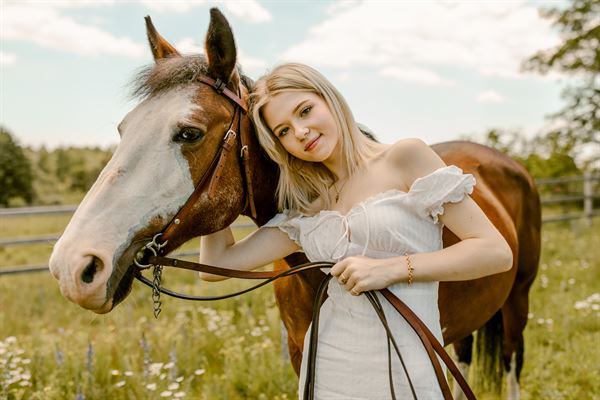 Justyne Edgell Photographer and Design