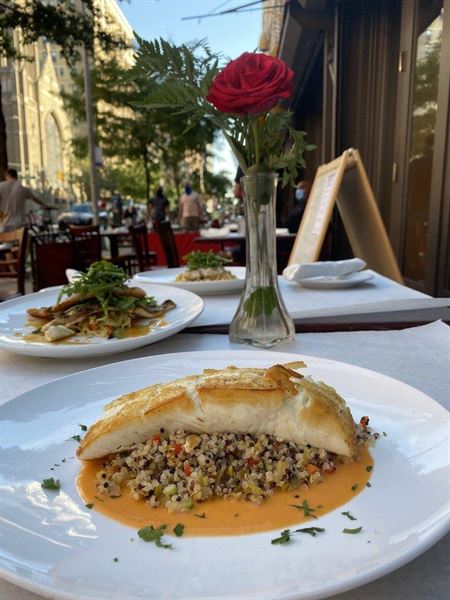 Talia's Steakhouse & Bar