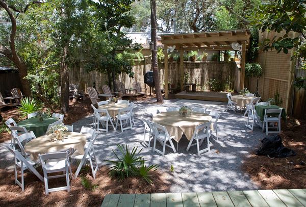 Hibiscus Coffee & Guesthouse