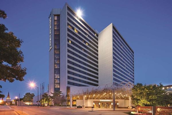 DoubleTree by Hilton Hotel Tulsa Downtown