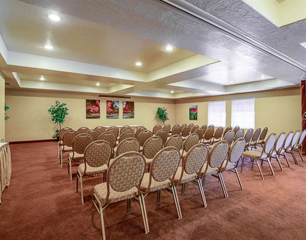 St George Clarion Suites