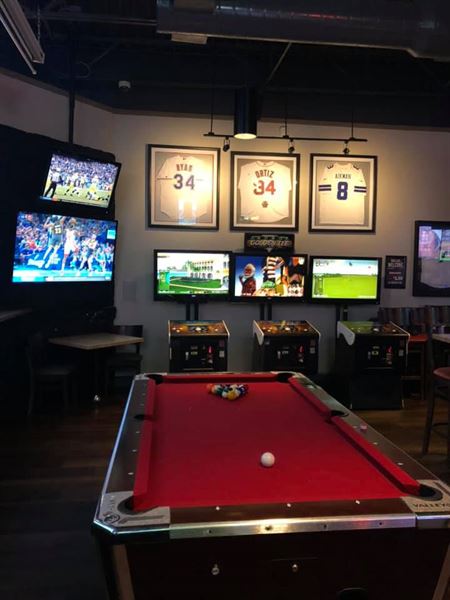 Boston's Gourmet Pizza