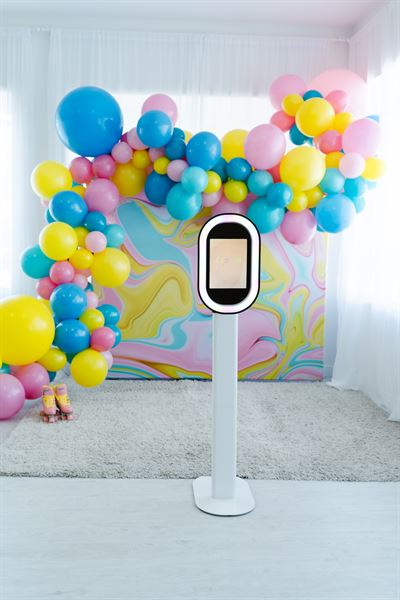 PhiNik's MobiPix Photobooth Co