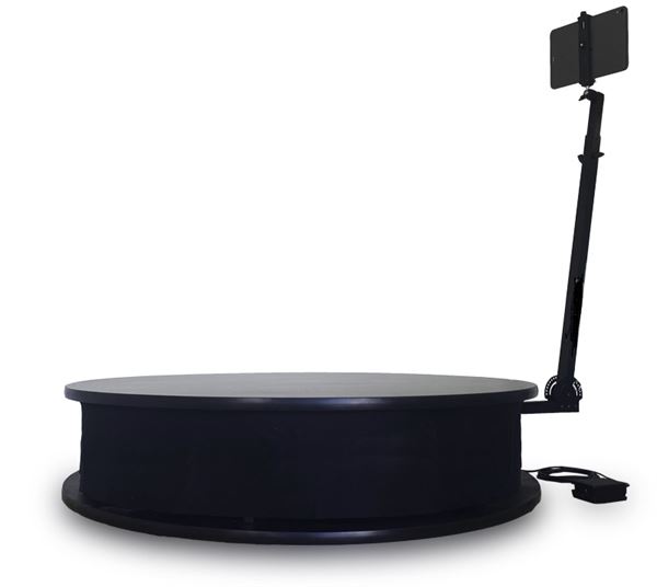 Revolving Entertainment Group