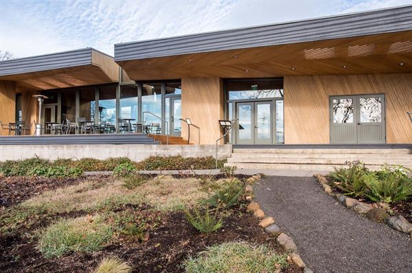 Sokol Blosser Winery