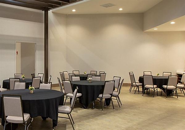 Holiday Inn Orlando Airport