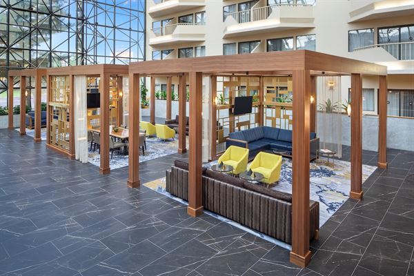 Doubletree By Hilton Newark Airport