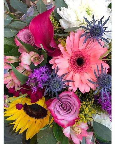 Feldis Florist & Flower Delivery