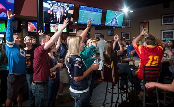 Sliders Sports Bar & Grill - Plantsville