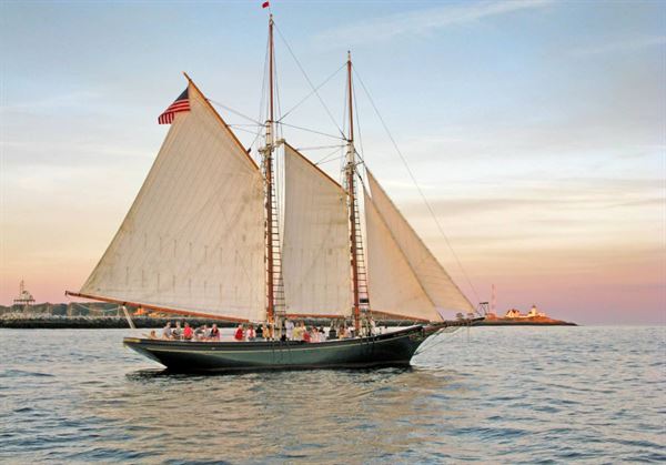 Schooner Thomas E. Lannon