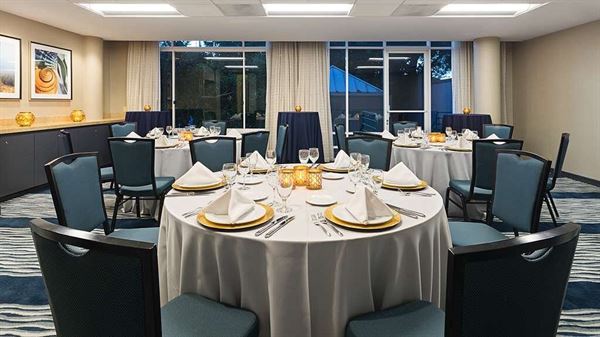 DoubleTree by Hilton Hotel San Diego - Del Mar