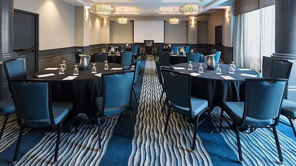 DoubleTree by Hilton Hotel San Diego - Del Mar